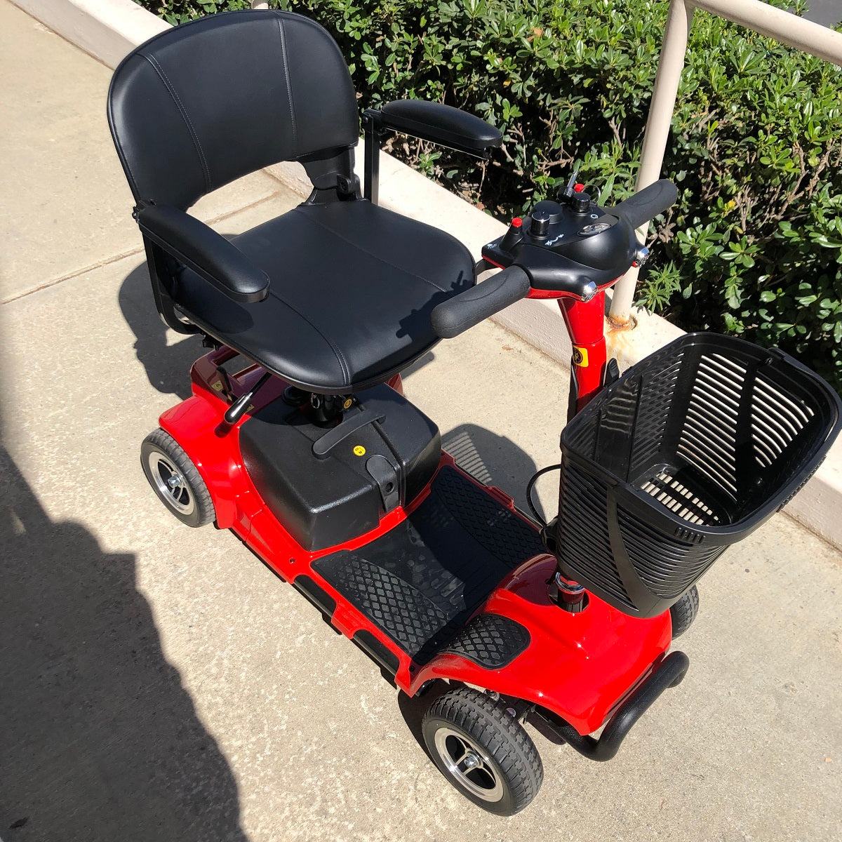 4 WHEEL MOBILITY SCOOTER FOLDING DRIVE DEVICE, LOADING CAPACITY 265 LBS (RED)